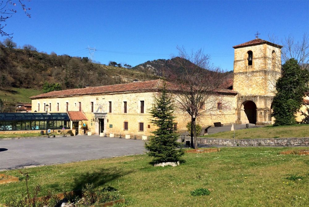 parador nacional de cangas de onis